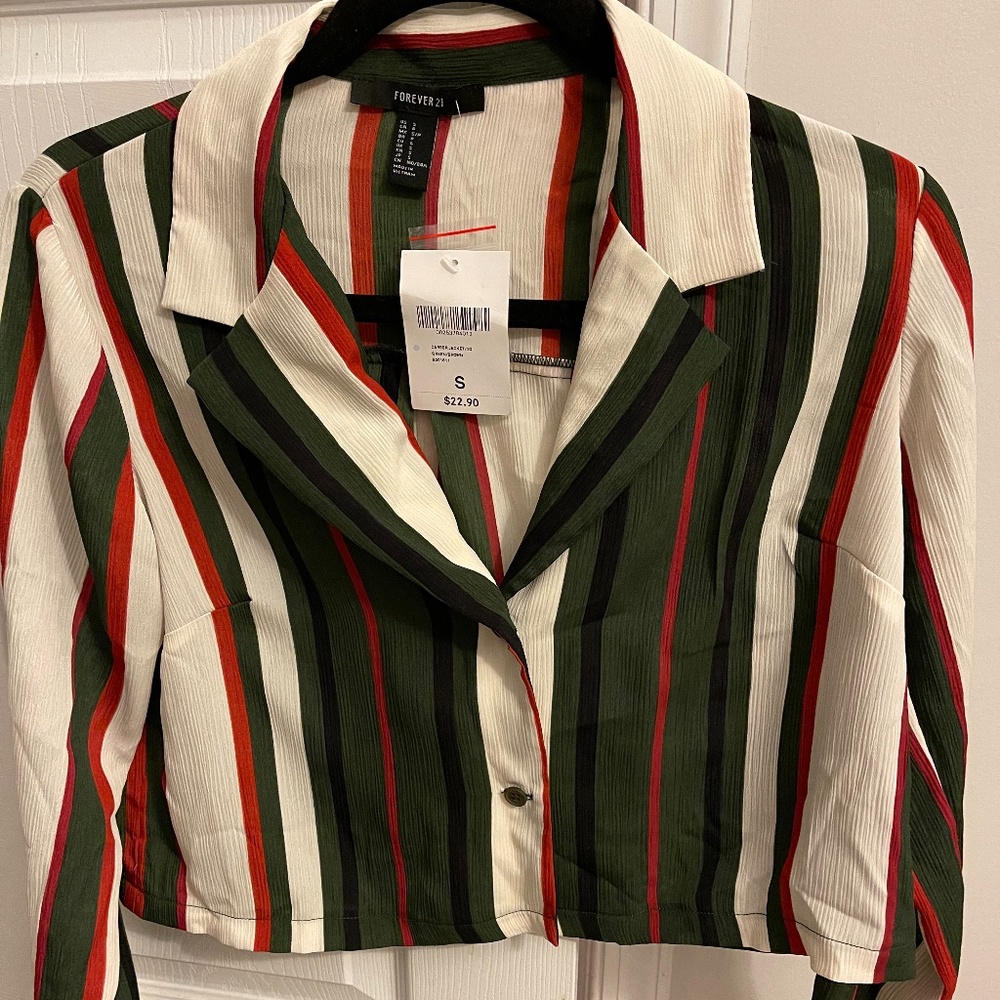 H&M multi-colored button down cropped shirt - Picture 1 of 3